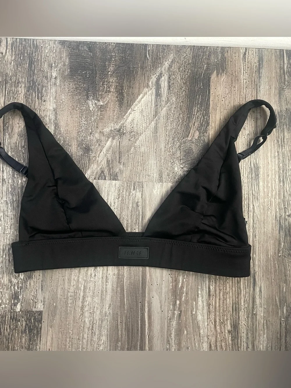 Skims swim bikini top, size small